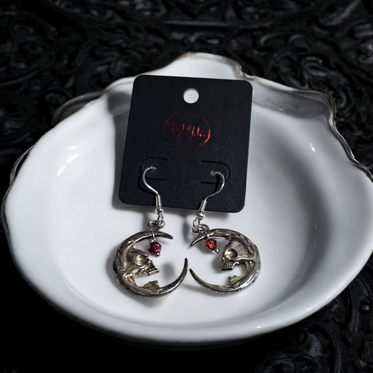 Skull Queen Statement Earrings - Grunge Novelty Jewelry, Alternative Gothic Ear Accessories